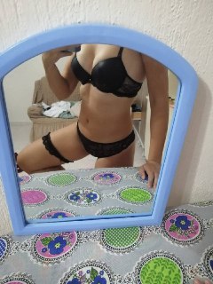 Aslı ile özlem