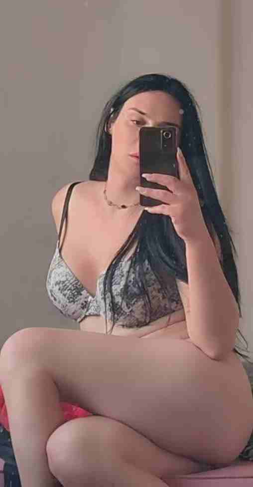 Bozcaadada Sinirsiz Escort Ece ile Sikini Sinirlarin Otesine Firlatan Gece