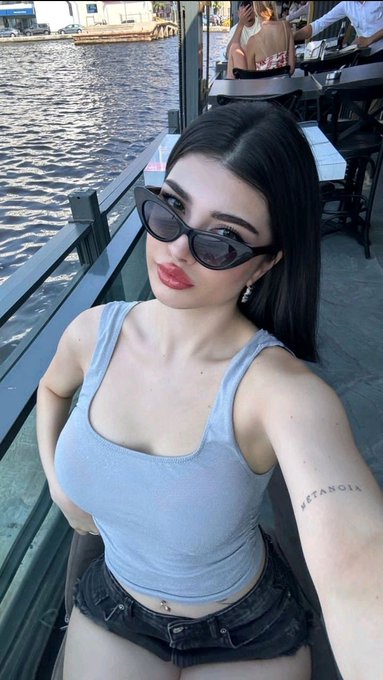 Gaziemir Escort ile Sikişin En Hayvani Halini Yaşa