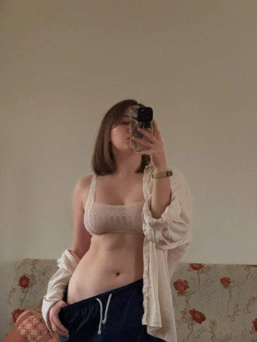 Kızılay Escort Geceni Sikişle Cehenneme Çevirip Nabzını Amcığa Saplayan Anlar