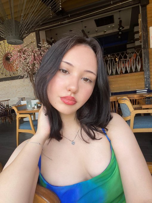 Gümüşlük VIP Escort Sikişle Yarrağı Amcıkla Şahlandıran Escortun Gümüşlük Rüyası