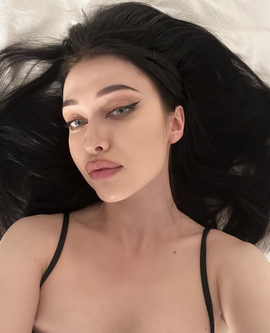 Alsancak Genç Sikiş Cehennemi Escort Tuğçe