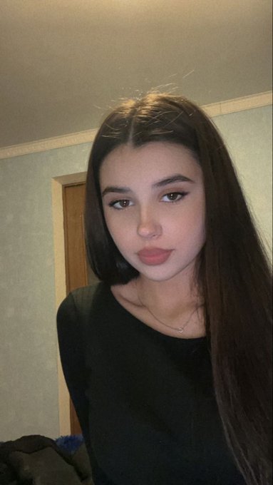 Çanakkale Evi Olan Escort Aslı ile Azgın Bir Tutku Gecesi Yaşayın