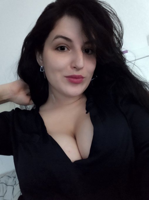 Çanakkale Sınırsız Escort Ece ile Özgür Anlar