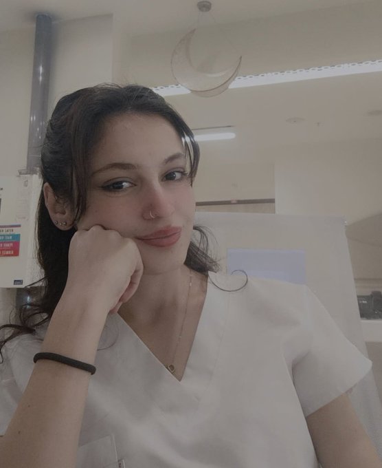 İzmir Sınırsız Escort Deniz ile Özgür Anlar