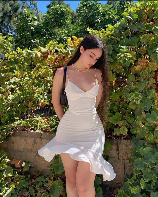 Konak Samimi Escort Elif ile Tutkulu Geceler